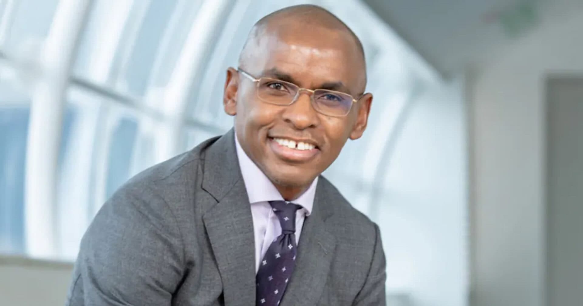 Safaricom CEO Peter Ndegwa’s salary declines to Sh. 252.3 million