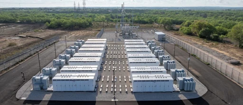 Texas Grid Boost: Eolian Secures $463M for Padua Battery Storage Project