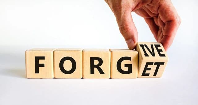 How To Let Go Of The Pain Of Your Past