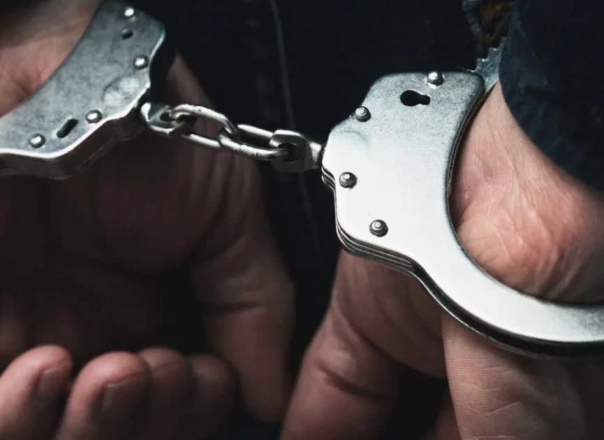 Shock as man surrenders himself to police after killing wife, child in Mombasa