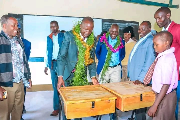 Legislator pledges to develop school infrastructure