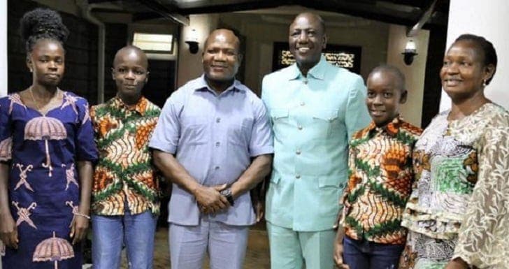 Fashion Statement: Ruto With Governor Fernandes Barasa’s Family (PHOTOS)