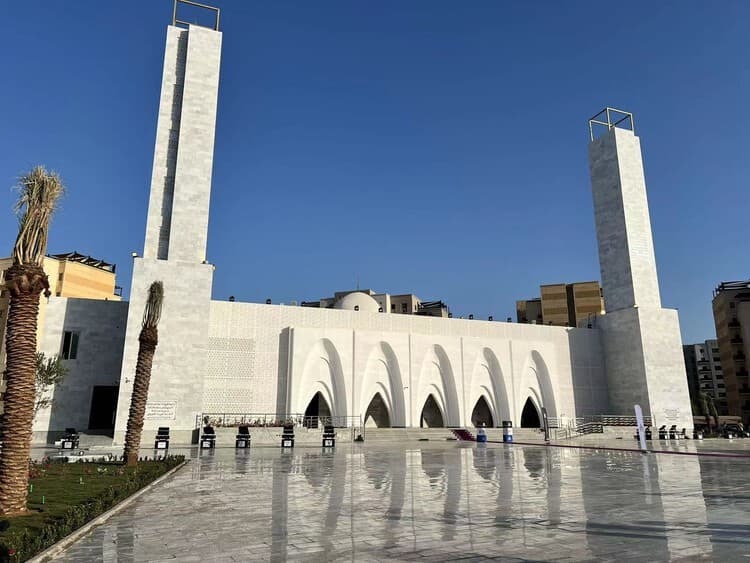 World’s First 3D-Printed Mosque Opens in Saudi Arabia