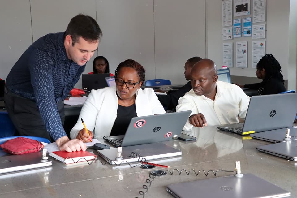 Crawford International School now using Al powered learning platform, ADvLEARN