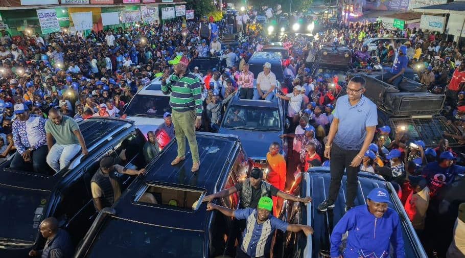 Rigathi Gachagua Vows Pay Rise for Police if Elected, ‘Take Tea at Home’