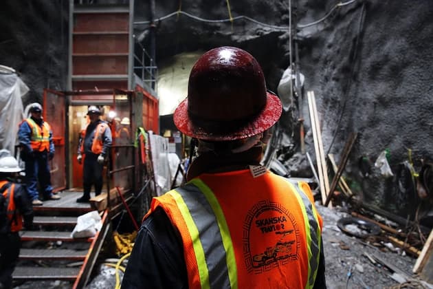 Disputed $7.7bn Manhattan Subway Project Resumes as Trump Administration Releases Funds