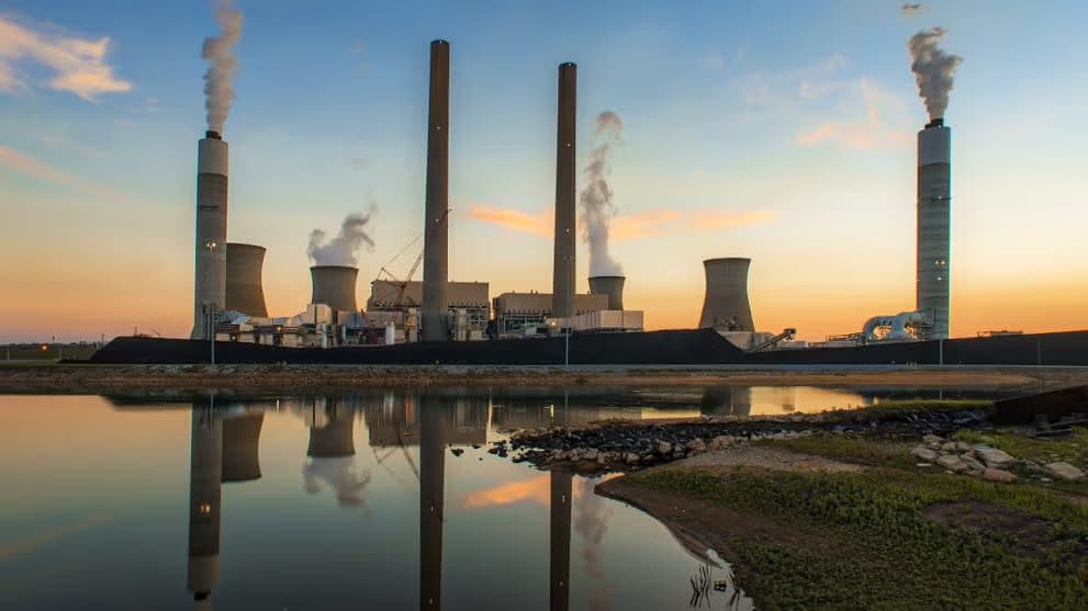 Plant Bowen Adds 1,482 MW of Gas Backed by Record US$26.5 Billion Energy Department Loan