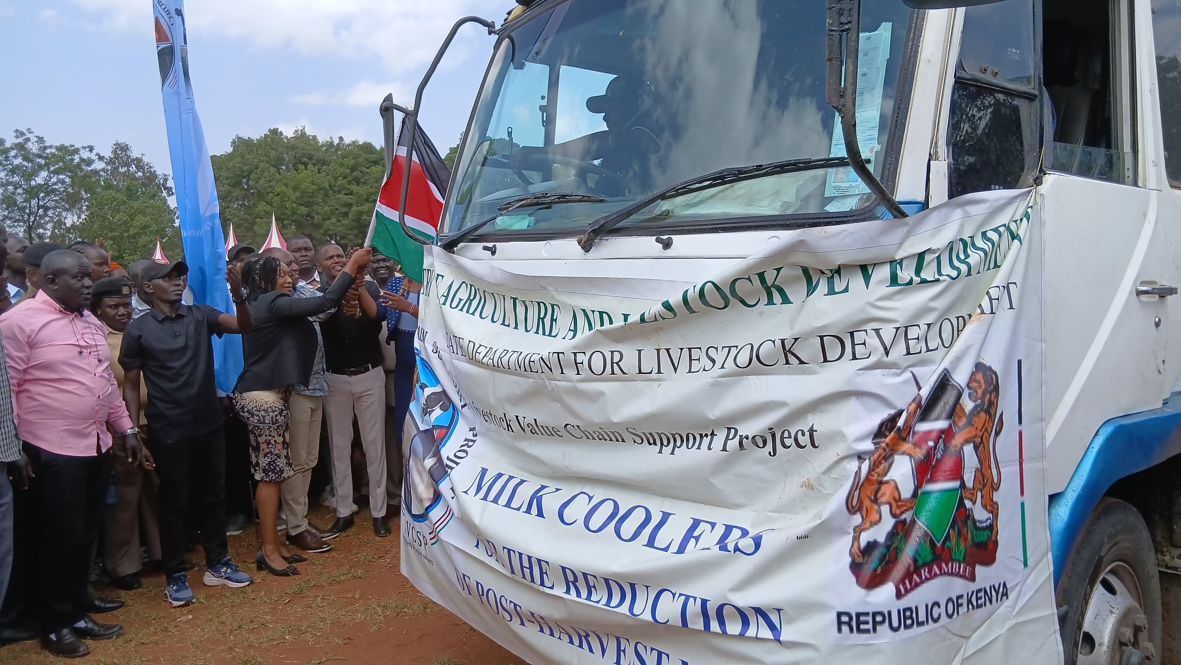Trans Nzoia dairy farmers get milk coolers