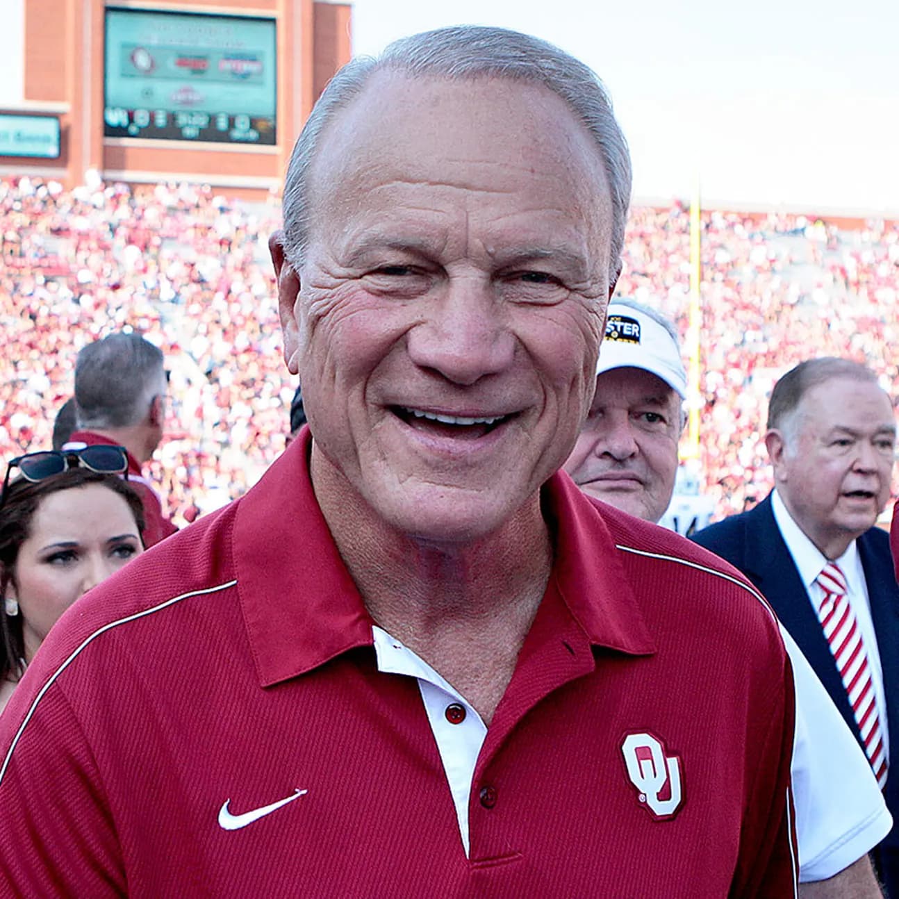 Barry Switzer Net Worth