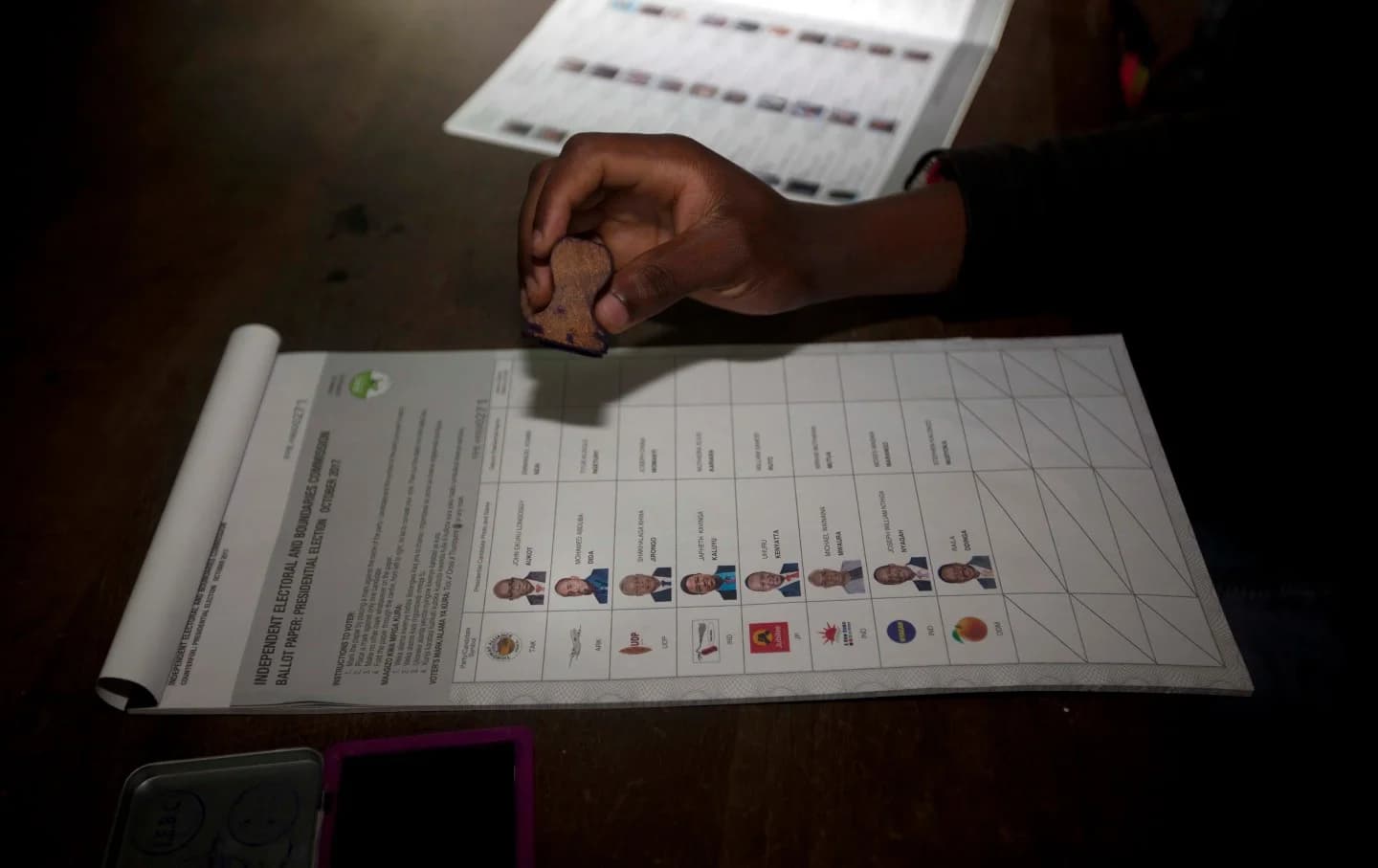 IEBC Warns Voters Taking Photos of Ballot Papers Will Be Prosecuted