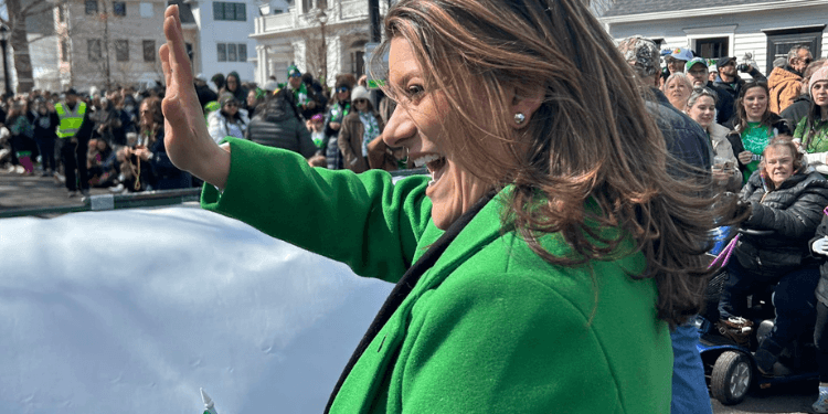 GOP Candidate Erin Stewart Steps Down from Governor Race as $207K Taxpayer Fraud Probe Intensifies