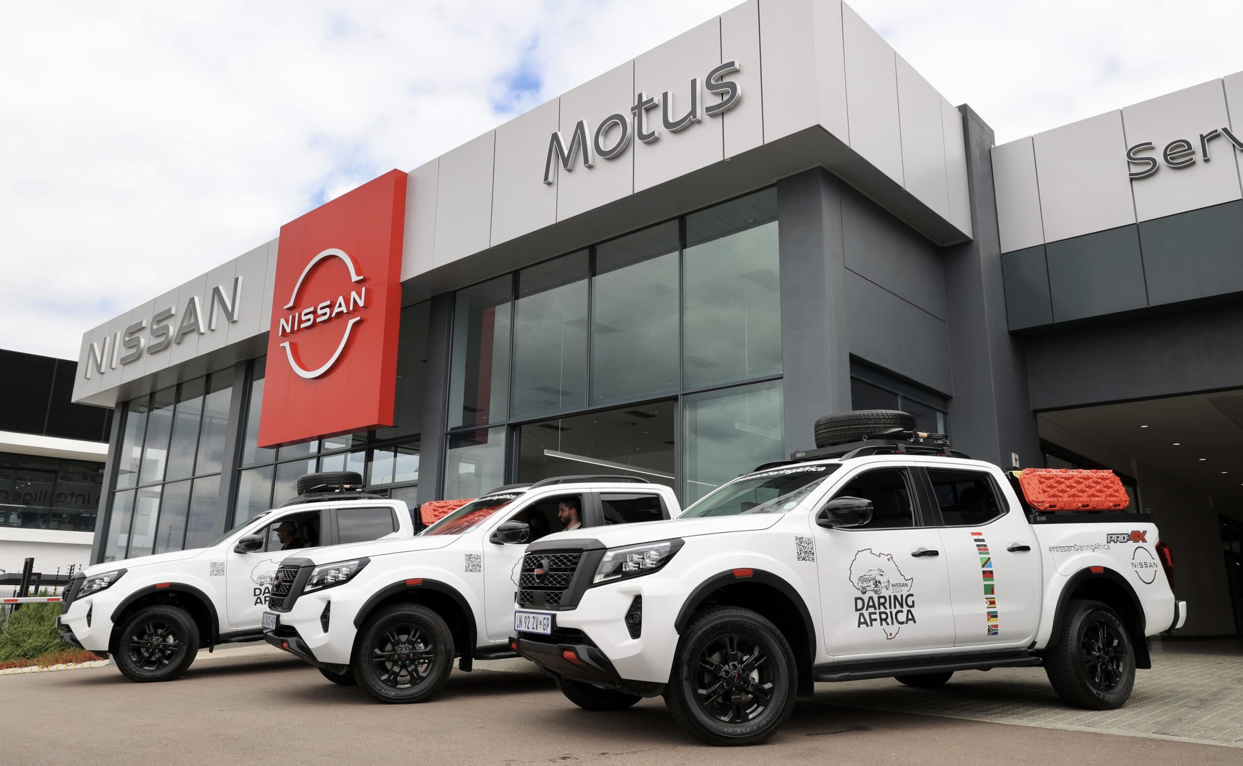 Nissan flags off Navara fleet for Daring Africa 2024 expedition across 8 countries