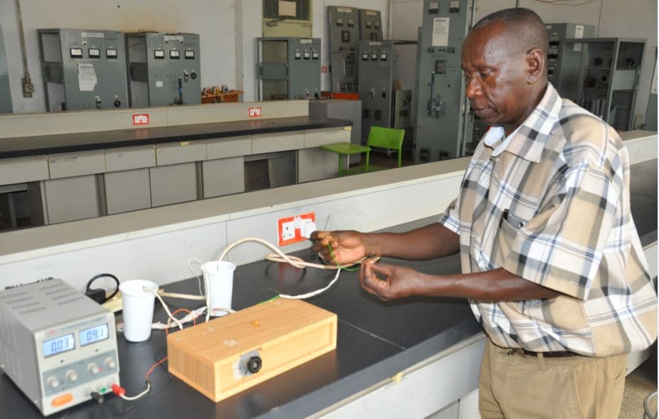 University lecturer invents automated irrigation system that will help farmers’ water crops correctly