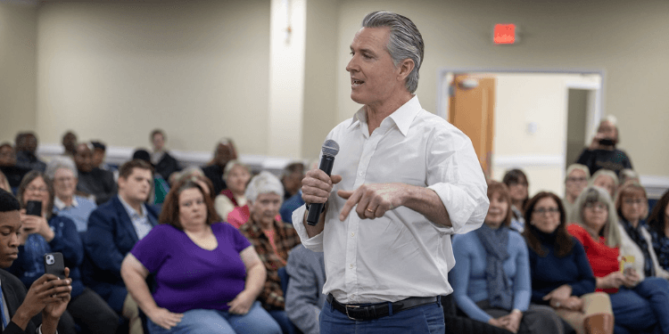 Democrats Support DOJ Investigation Into Gavin Newsom and Wife: Poll