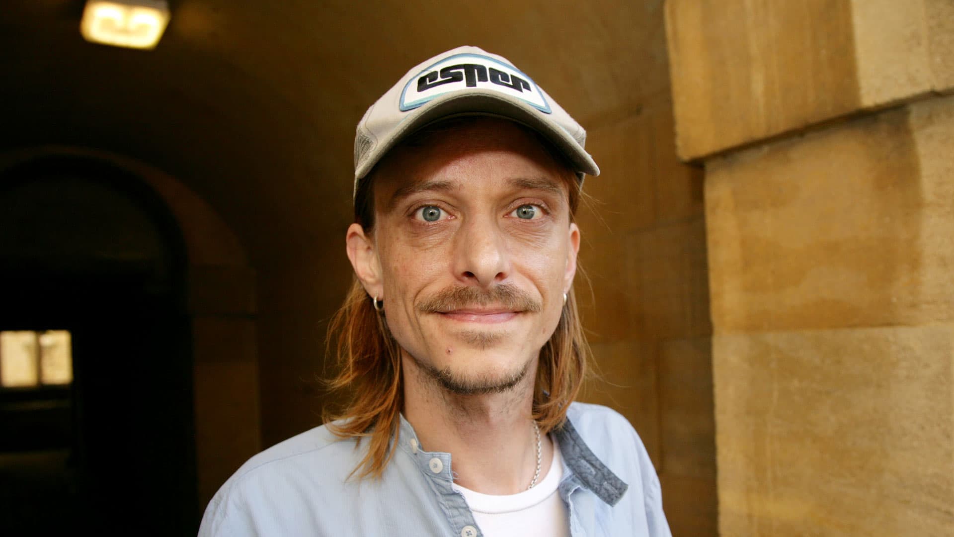 Mackenzie Crook Siblings: All About Zoe Crook