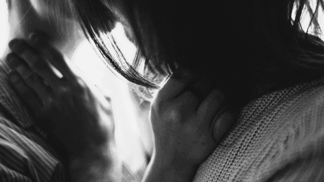 Sex Safety: Why Choking Is Dangerous And How To Remain Safe When Doing Kink