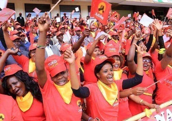 Uhuru Kenyatta asks gov’t to keep off Jubilee Party affairs