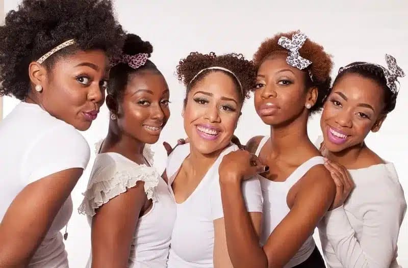 6 Ways To Support Your Single Friends (And Family) Throughout The Years
