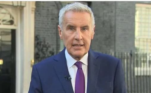 TV presenter Dermot Murnaghan dies aged 68