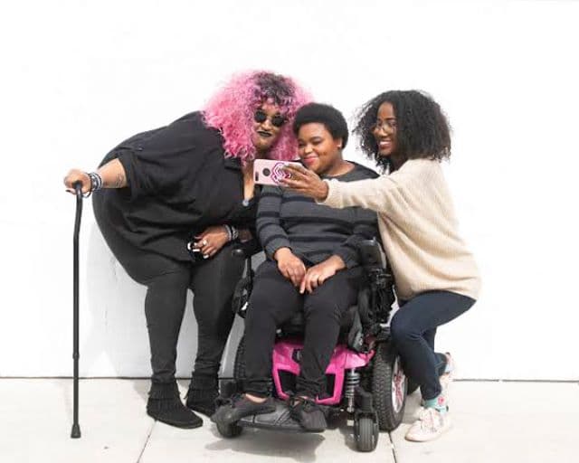 6 Ways To Be A Better Friend To Someone With A Disability