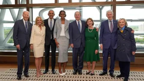 Obamas host star-studded opening of Chicago presidential centre