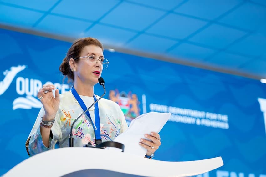 Actress Kate Walsh calls for global action to protect the oceans