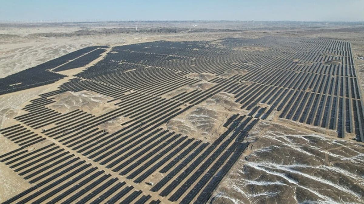 China Three Gorges Commissions $480 Million World’s Largest Hybrid Solar Plant