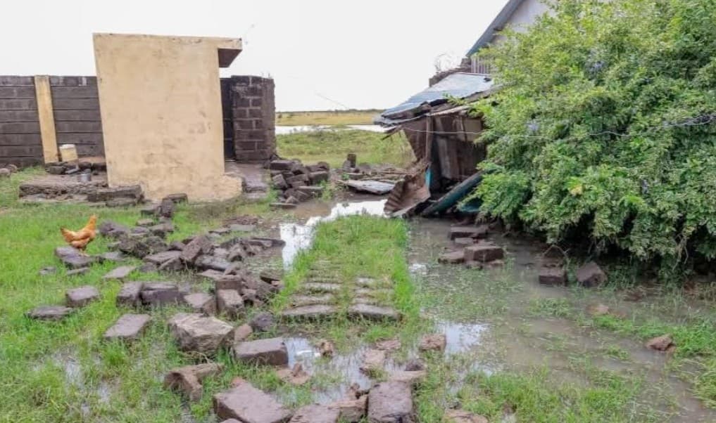 Scores of households evacuated after floods destroy homes in Mavoko