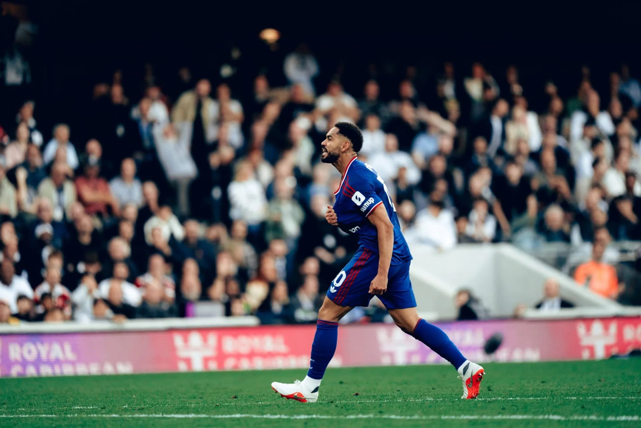 Cunha scores as ‘lucky’ United nick point against Fulham
