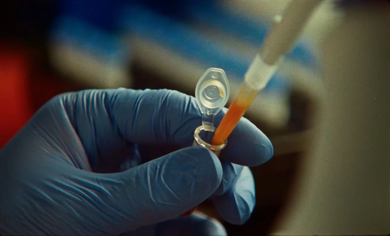 Claude has found a new CRISPR-like enzyme system in virus DNA, but nobody knows what it does yet