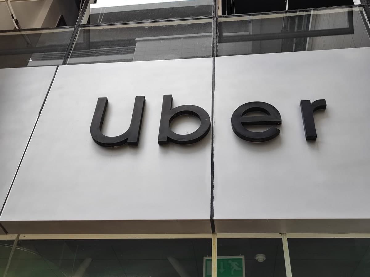 Kenya Seeks to Regulate Uber and Bolt Fares as Ruto Orders Minimum Pricing Framework