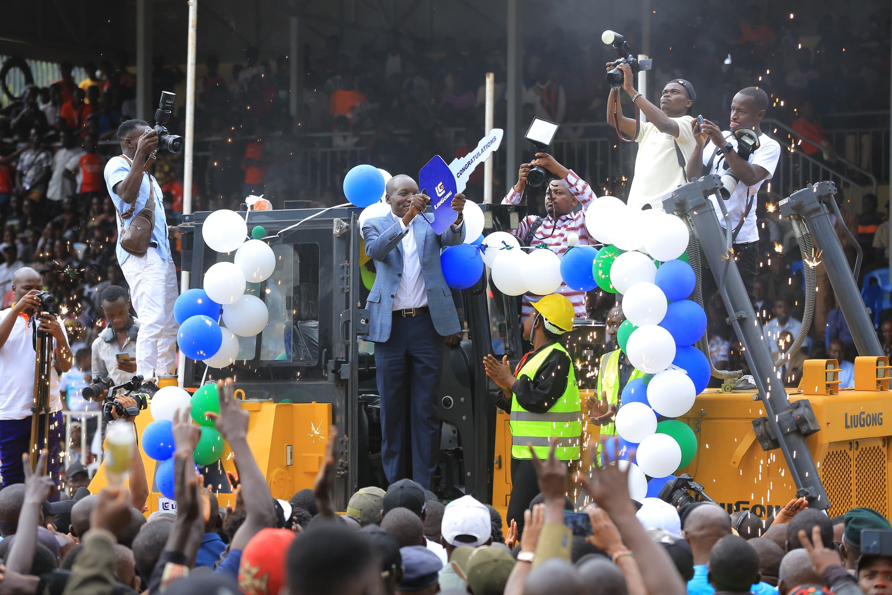 Governor Arati unveils modern machinery to boost road construction