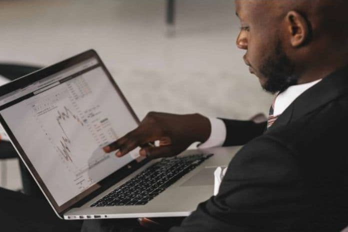 The Role of Technology in Enhancing Online Trading in Kenya