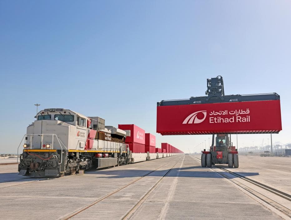 Etihad Rail Awards 8bn+ Design and Build Contracts for Abu Dhabi-Dubai High-Speed Rail Project