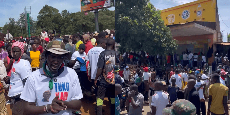 Some Kitale Youths Demand Money to Register as Voters
