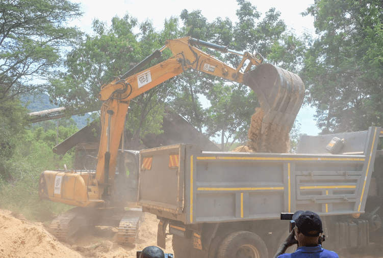Fluorspar Mines to Resume Operations