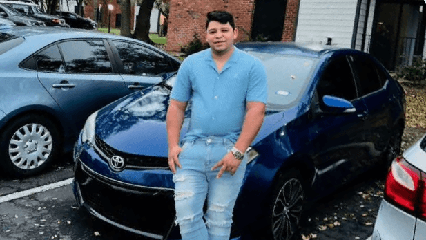 US judge blocks deportation of DoorDash driver shot by ICE
