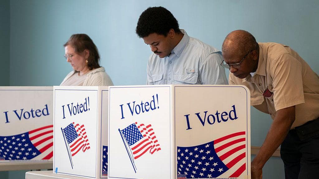 Republicans in South Carolina defy Trump to reject voting map changes