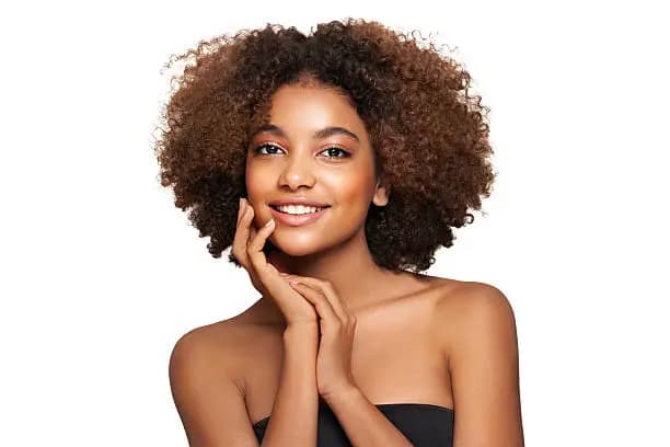 How to Improve Skin Tone Naturally at Home