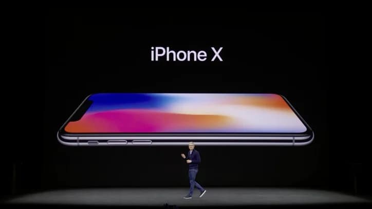 Apple has declared the iPhone X and the 2018 15-inch MacBook Pro obsolete