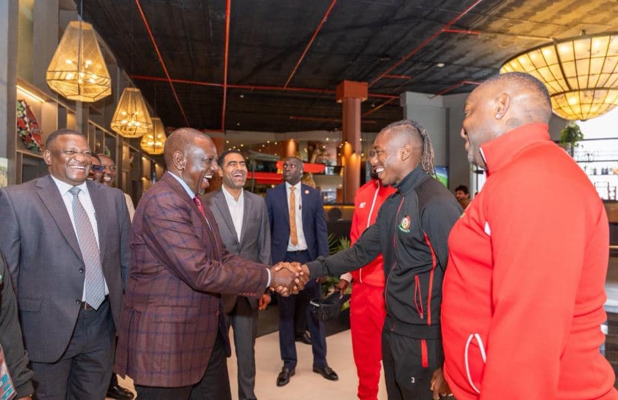 Ruto Gifts Harambee Stars Players Ksh 1M Affordable Housing Grant