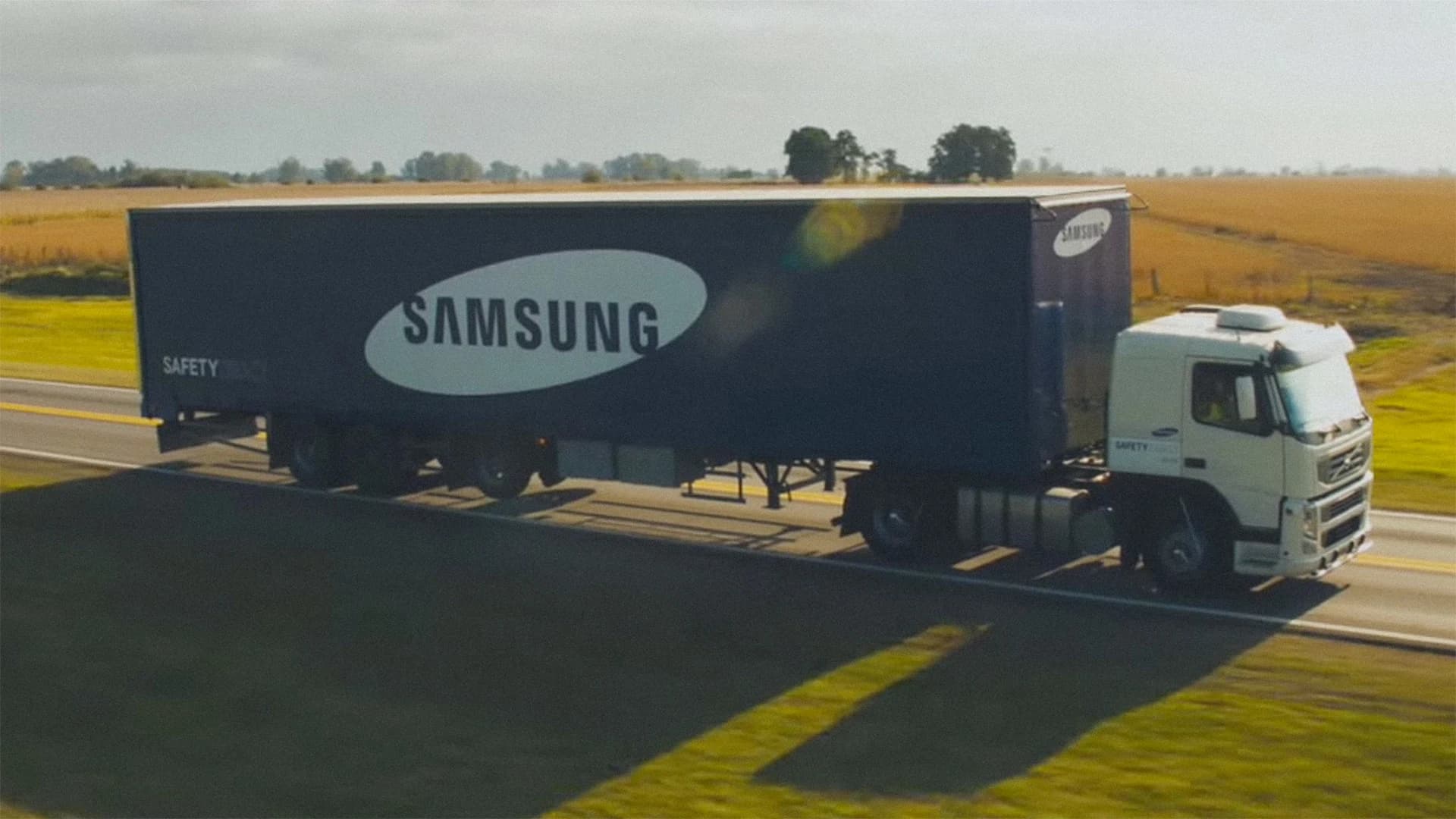 Truck Carrying KES 1.2 Billion Worth of Samsung Foldables Stolen in London