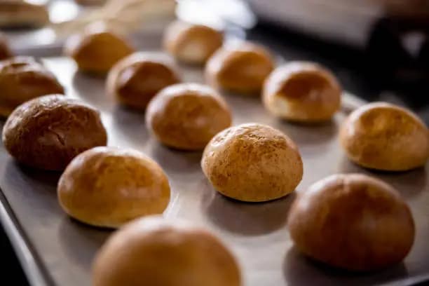 How to Bake Buns with Yeast