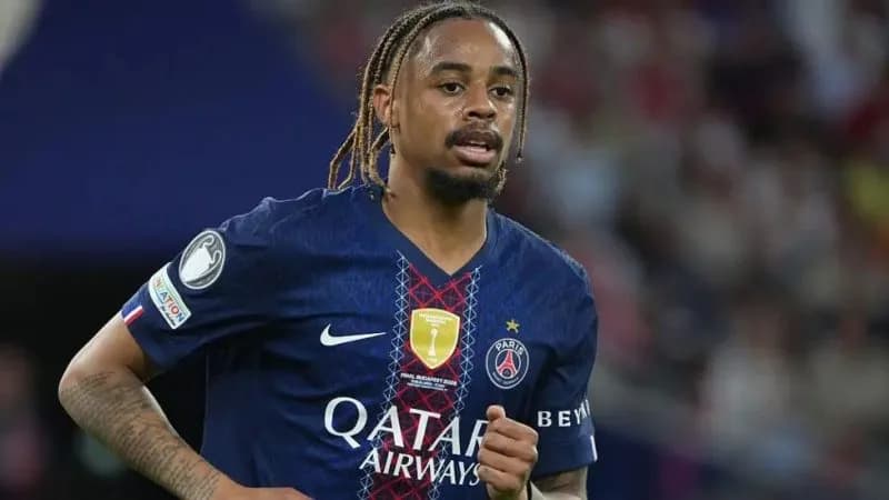 Liverpool close in on deal for PSG’s Barcola