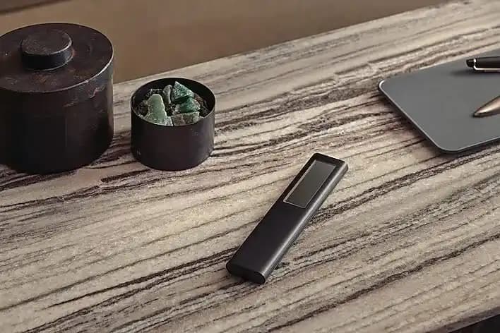 Samsung’s SolarCell Remote, Small With Big Environmental Friendly Experience