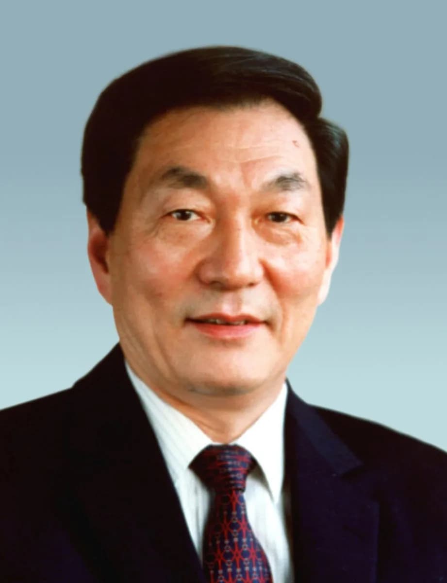 China censors public mourning as it holds former premier’s funeral