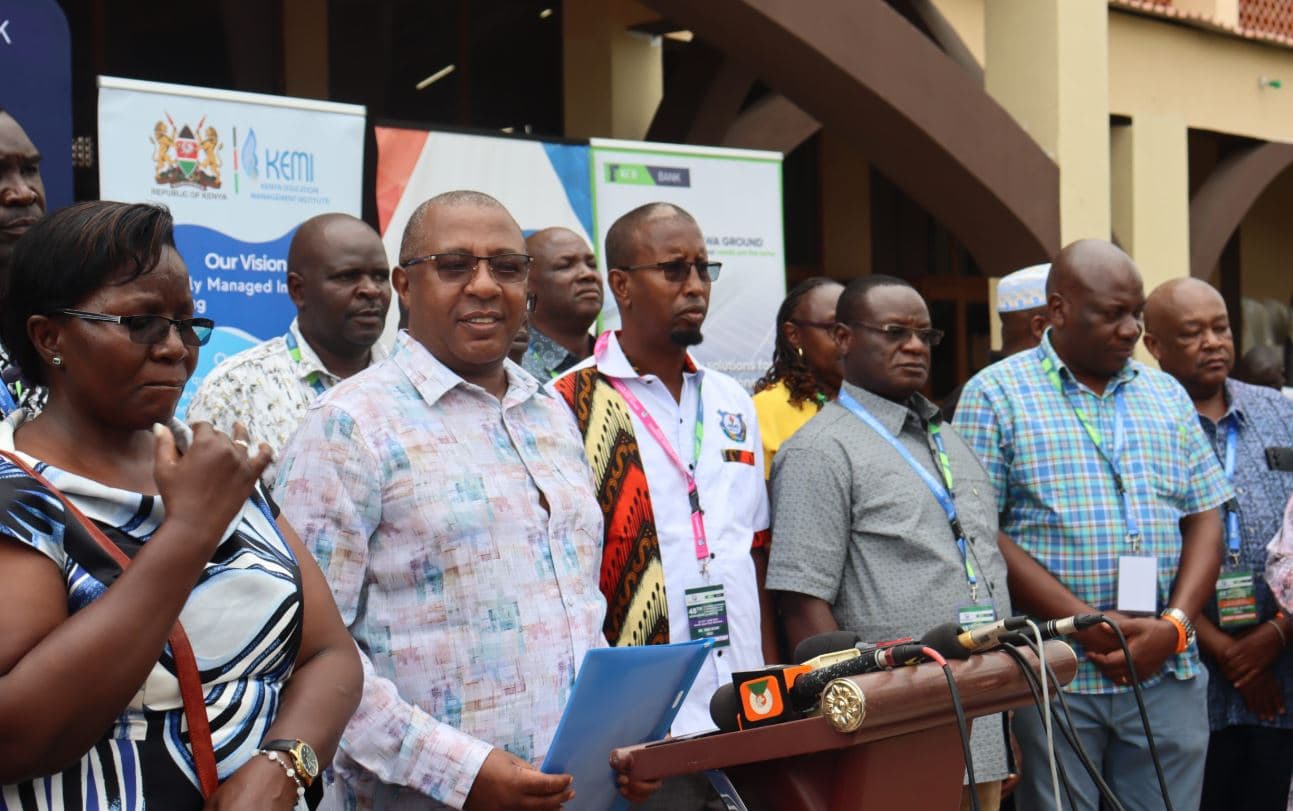 Principals Vow To Defy Court After Ban on Extra Fees