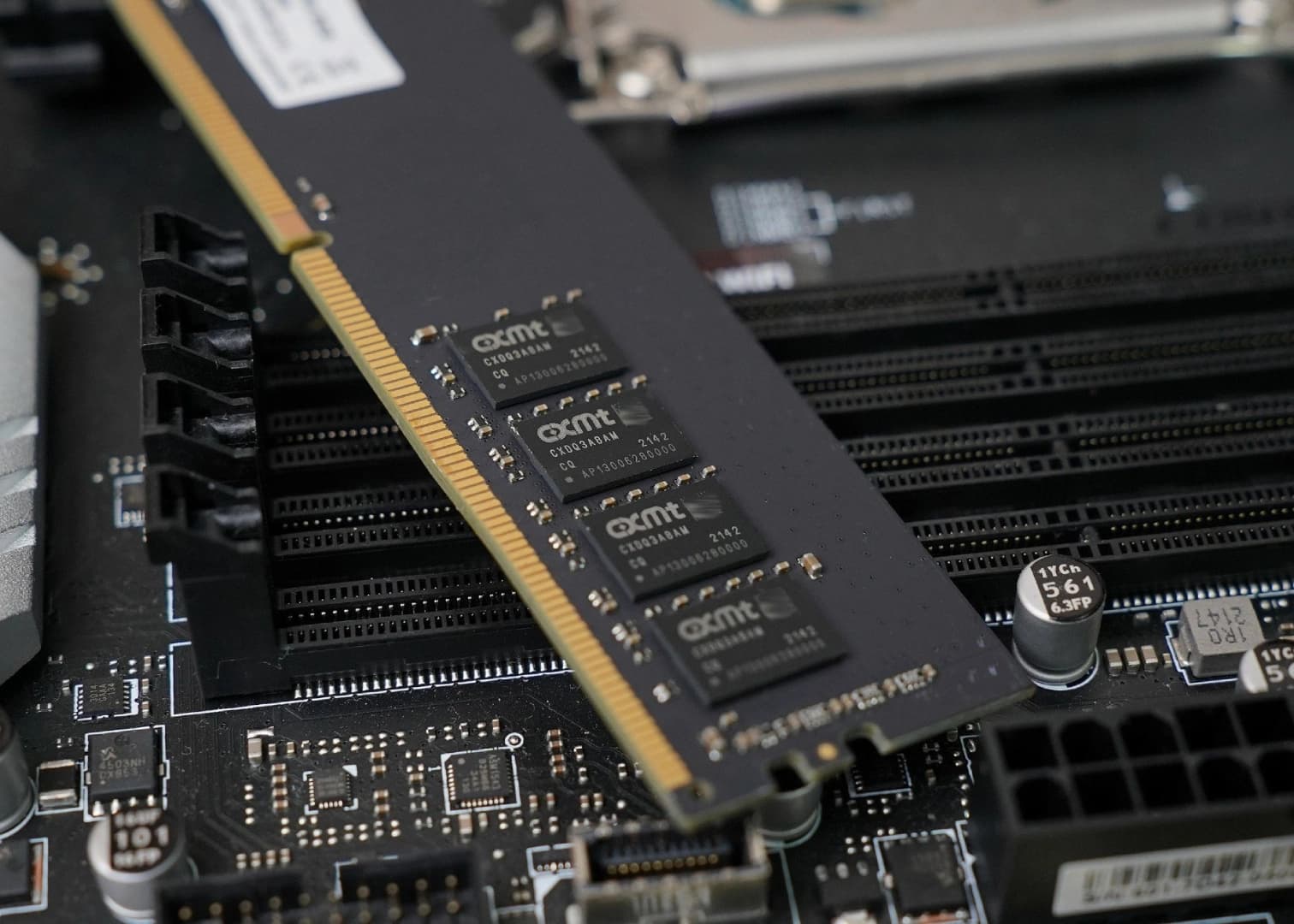 Chinese RAM Chip Giant CXMT Raises $8.5 Billion in Record IPO