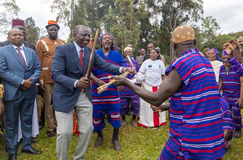 “Can Anyone Move Without a Stomach?” Ruto Defends Hosting Ordinary Kenyans