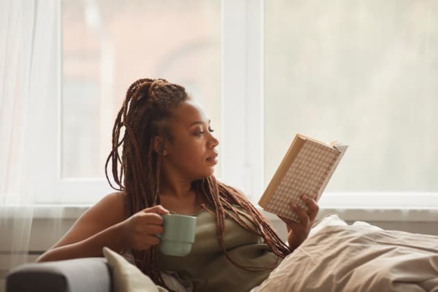 Books: 6 Practical Tips To Help You Cultivate A Reading Habit